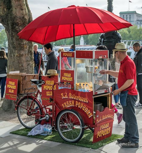 Vendor Cart, Food Stall Design, Gerobak Dorong, Bike Food, Food Counter, Food Vans, Mobile Food Cart, Hot Dog Cart, Coffee Bike