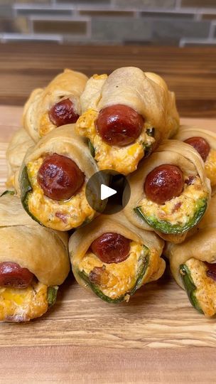 735K views · 69K reactions | Jalapeño poppers pigs in a blanket

The full recipe can be found at Theninjacue.com!

#jalapenopoppers #pigsinablanket | Jordan Hanger | Bequem · Sit Back Popper Pigs In A Blanket, Pigs In A Blanket Recipe, Lil Smokies, Jalapeño Peppers, Smoked Jalapeno, Jalapeno Popper Recipes, Cheese Cheddar, Jalapeño Poppers, Bbq Seasoning