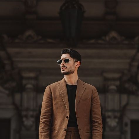 OMAR SPANESHI | Men’s Fashion on Instagram: "Summer night date outfit idea 👌 Would you wear this look?
 
 
 
 
#linensuit #mensfashion #summeroutfit" Omar Spaneshi, Night Date Outfit, Night Date, Date Outfit, Linen Suit, June 15, Instagram Summer, Summer Night, Date Outfits