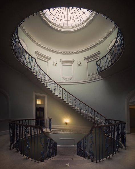 House Staircase, Somerset House, London Instagram, Sir William, House London, London Aesthetic, London Architecture, Glass Brick, Stone Architecture