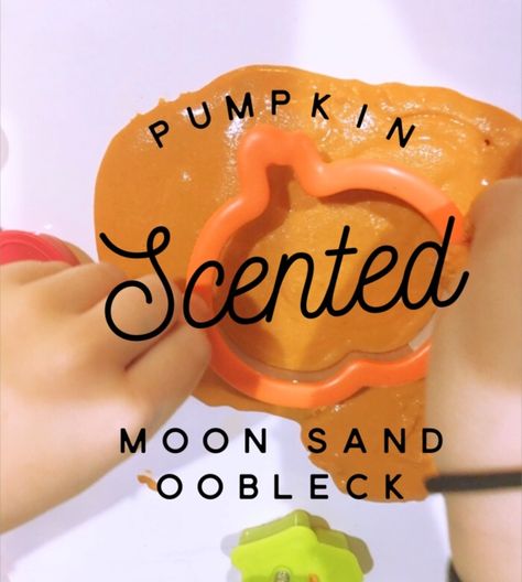 Pumpkin Slime, Slime Easy, Halloween Slime, Moon Sand, Shopping Addict, Halloween Class Party, Sensory Bags, Pumpkin Activities, Pumpkin Scent