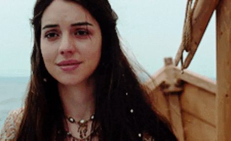 Reign Gif, Medieval Gif Hunt, Mary Reign, Adelaide Kane Gif, Adeline Kane, Narnia Cast, Rachel Elizabeth Dare, Marie Stuart, Sarah Bolger