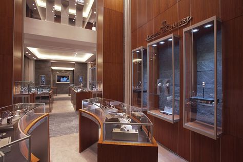 Jaeger-LeCoultre boutique, Mexico City Jewelry Store Interior, Jewelry Store Design, Jewellery Shop Design, Jewellery Showroom, Showroom Design, Display Furniture, Jewelry Showcases, Top Interior Designers, Store Interior