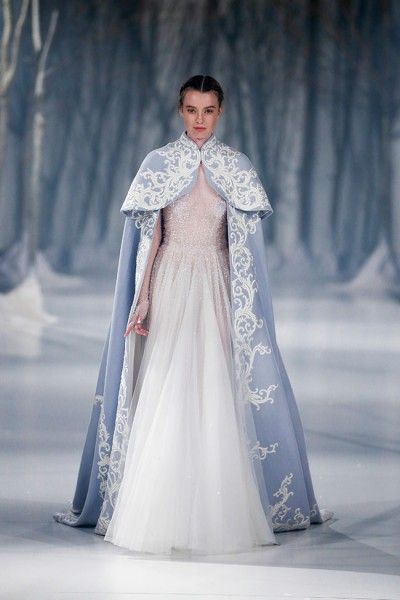 Paolo Sebastian 2016 Winter Couture Wedding Dress Wedding Attire Guest Winter, Inspire Outfits, Court Fashion, Fairytale Wedding Gown, Winter Court, Wedding Dress Winter, Fantasy Inspo, Paolo Sebastian, Snow Maiden