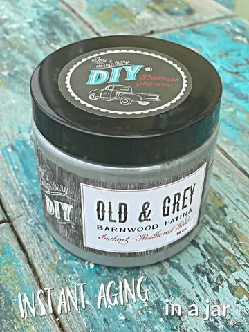 DIY Wax, Sealer, Primer, Dust – Jami Ray Vintage Patina Diy, Chalk Crafts, Refinish Furniture, Diary Diy, Diy Chalk, Cabinet Fronts, Old Barn Wood, Chalk Painting, Paint Techniques