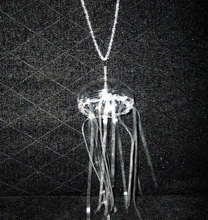 Trashion Jellyfish Necklace Jellyfish Necklace, Correction Tape, Plastic Spoons, Craft Stuff, Rose Pendant, Crafty Projects, Glue Gun, Projects Ideas, Hot Glue