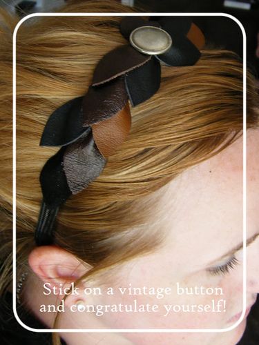 Tutoría diadema de piel - Leather headband tutorial. Diy Leather Headband, Leather Hair Accessories, Headband Diy, Leather Headband, Leather Scrap, Headband Tutorial, Flower Headbands, Leather Headbands, Leather Scraps