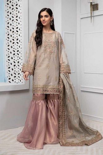 Organza Gharara Pakistani, Net Garara Dress, Farshi Gharara Pakistani Simple, Gharara Suits Party Wear Pakistani, Farsi Gharara, Pakistani Garara Dresses, Garara Dress Indian Weddings, Party Wear Outfits For Women, Latest Gharara Designs