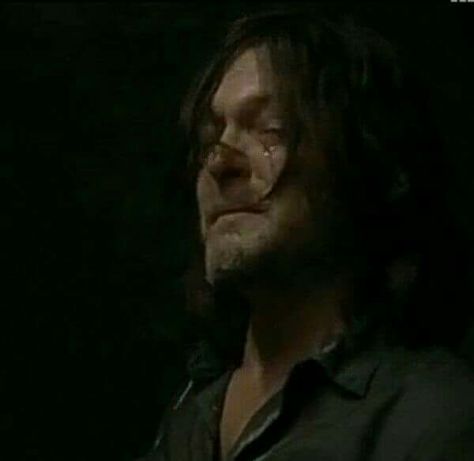 Daryl Dixon Crying, Derek Stiles, Darryl Dixon, Film Edit, Beth Greene, Walking Dead Daryl, Zombie Party, Falling Out Of Love, Dream Man