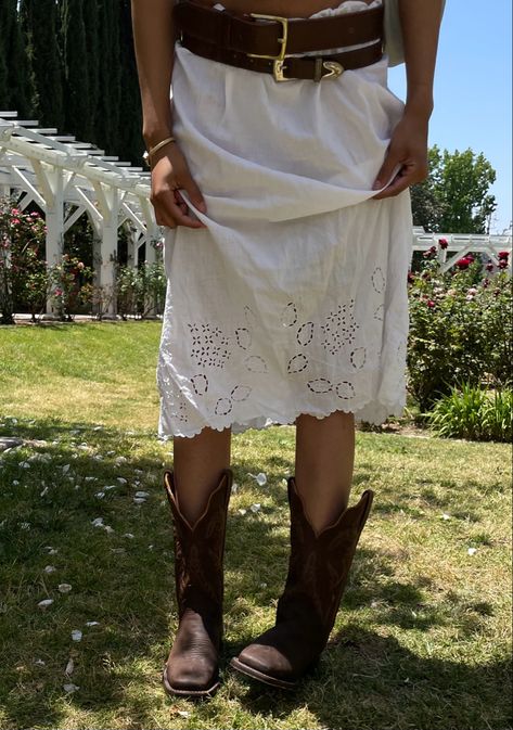 Cowboy boots skirt cottage core costal cowgirl Cottagecore Cowboy Boots, Cowboy Boots Long Dress, White Skirt Cowboy Boots, Cowboy Boots With Skirt, Costal Cowgirl Outfits, Country Coquette, 70s Cowgirl, Cottage Core Skirt, Rodeo Aesthetic