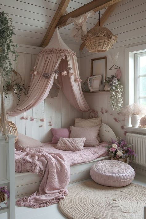 Girls Cottage Bedroom, Mosaic Bedroom, Toddler Girl Bedroom Ideas, Children's Bedroom Ideas, Toddler Bedroom Girl, Toddler Girl Room, Kids Bedroom Inspiration, Toddler Rooms, Cozy Room Decor