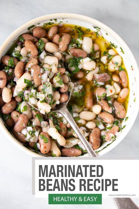 An easy and delicious Marinated Beans recipe. It's perfect to meal prep at the start of the week and enjoy all week long! Such a great lunch recipe or to add to a snack board. Marinated Beans Recipe, Marinated Beans, Marinated Green Beans, Romano Beans, White Beans Recipe, Easy Bean Recipes, Lunch Dishes, Meatless Dinners, Pinto Bean Recipes