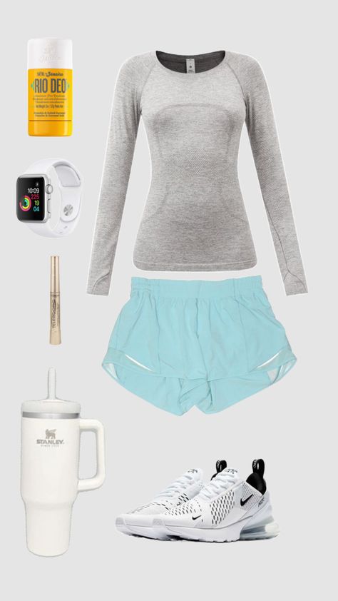 Preppy Athletic Outfits Winter, Preppy Active Wear, Preppy Sportswear, Preppy Workout Clothes, Preppy Athletic Outfits, Preppy Exercise Outfits, Preppy Athletic, Outfit Shuffles, Athletic Outfit