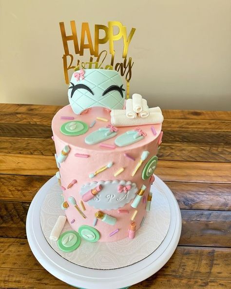 Spa Birthday Cupcakes, Spa Party Cake Ideas Kids, Spa Cakes For Girls Birthdays, Spa Party Cake, Spa Birthday Cake, Spa Cupcakes, Spa Cake, Cake Instagram, Spa Birthday Parties