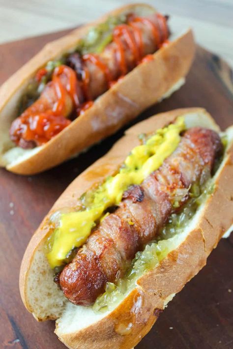 Sonoran Hot Dog Recipe, Boiled Hot Dogs, Sonoran Hot Dog, Bacon Wrapped Hotdogs, Wrapped Hot Dogs, Making Hot Dogs, Dessert Restaurants, Canned Butter, Cheese Dog