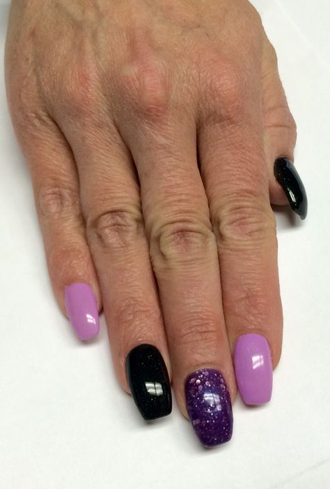 Purple & black gel polish October Nails Black, Nails Black And Purple, Black Gel Polish, Halloween Manicure, October Nails, Black Nail, Nails Black, Black And Purple, Black Nails