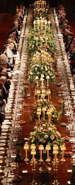 State Banquet, Palace Interior, English Royalty, Estilo Real, Elisabeth Ii, Royal Residence, Isabel Ii, British Monarchy, English Country House