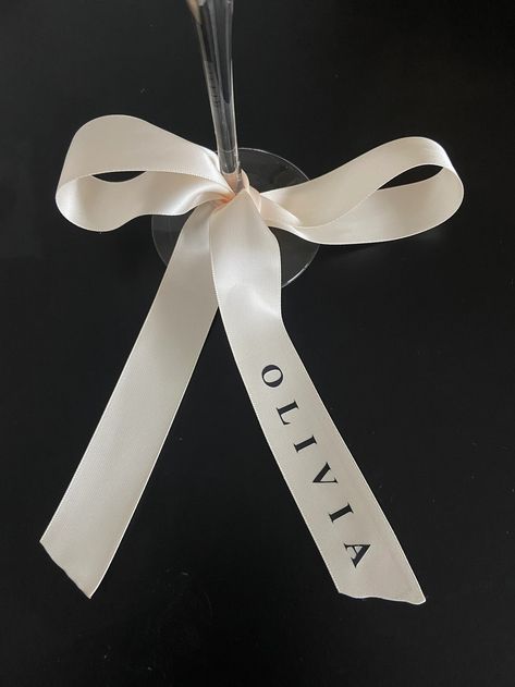 Personalised Satin Ribbon Bow Name Place Setting. Perfect for Weddings, Hen Do's or Dinner Party's. - Etsy UK Name Table Cards Ideas, Ribbon Name Cards Wedding, Place Cards Dinner Party, Name Card Wedding Ideas, Place Card Ideas Dinner Party, Bow Place Setting, Ribbon Themed Party, Hen Do Aesthetic, Name Settings Wedding