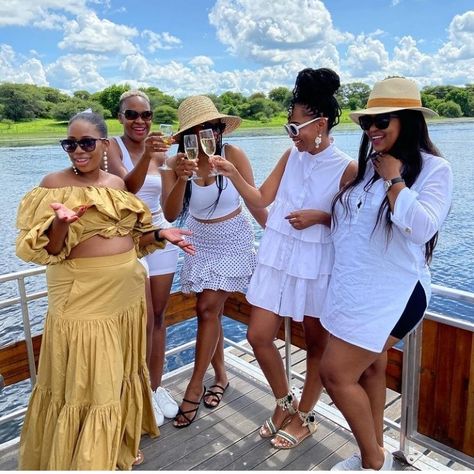 Boat Party Outfit Black Women, Party Outfit Black Women, Safari Outfit Women, Party Outfit Black, Boat Party Outfit, Tea Party Attire, Wine Tasting Outfit, Beautiful Boho Dresses, Safari Outfit