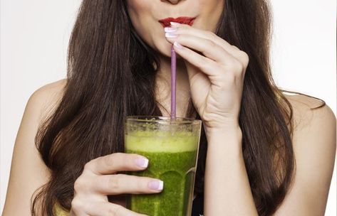 Juices For Weight Loss - Twitter Bitter Natural Electrolytes, Juicing For Health, Essential Nutrients, Detox Juice, Healthy Juices, Detox Tea, Health Blog, Smoothie Recipes Healthy, Juicing Recipes