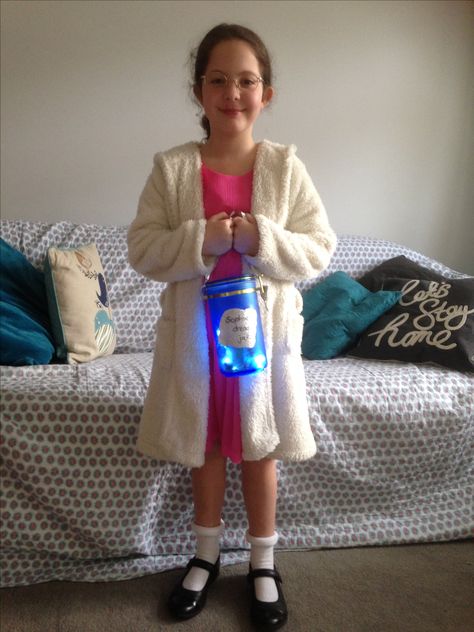 Sophie Fancy dress costume from The BFG for World Book day 2017 Bfg Costume, Bfg Book, Fancy Dress Ideas, The Bfg, Alice Costume, World Book Day Costumes, Book Day Costumes, Book Week Costume, World Book Day