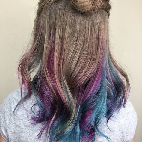 Hair Dye For Kids, Blue Tips Hair, Hairdye Ideas, Kool Aid Hair, Kids Hair Color, Unicorn Hair Color, Dyed Tips, Hair Dye Tips, Peacock Hair