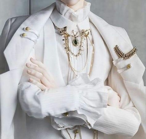 Victorian Clothing Male, Victorian Fashion Male, Victorian Male Fashion, Fantasy Fashion Male, Angel Core Outfit, White Goth Aesthetic, Goth Male, Princes Fashion, Prince Costume