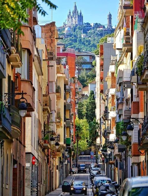 Barcelona Spain Aesthetic, Barcelona Streets, Spain Aesthetics, Barcelona Aesthetic, Barcelona Street, Barcelona Architecture, Spain Aesthetic, Spain Photography, Barcelona Travel