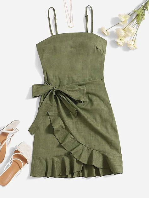 Green Dress Shein, Army Green Dress Outfit, Green Boho Dress, Green Dress Outfit, Green Sundress, Army Green Dress, Sage Green Dress, Fashion Drawing Dresses, Fits Clothes