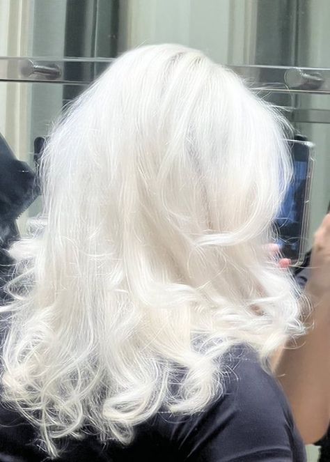 Ghost Roots, Curly Pink Hair, White Blonde Hair, Bleach Blonde Hair, 70s Hair, Beautiful Blonde Hair, Hair Appointment, White Blonde, Bleach Blonde