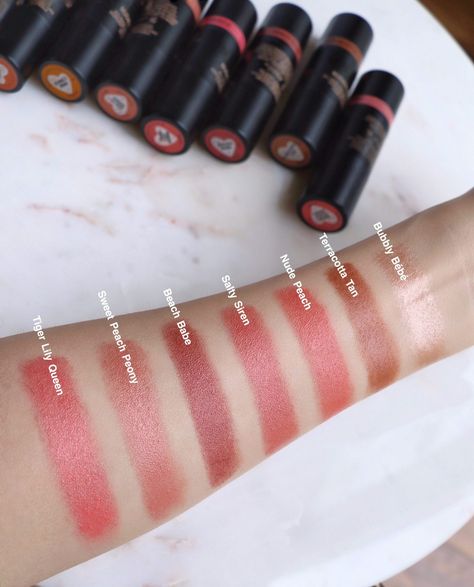 Beachy & Peachy - NEW NUDESTIX NUDIES All Over Face Colours - fromSandyxo Nudestix Makeup, Blush Swatches, Peach Lipstick, Peach Peonies, Natural Glowy Makeup, Matte Blush, Celebrity Makeup Artist, Beauty Cream, Makeup Swatches