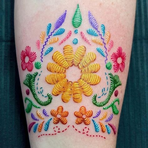 Mexican Flower Embroidery Tattoo, Mexican Design Tattoo, Latin Embroidery, Mexican Heritage Tattoos For Women, Crochet Tattoo Ideas, Mexican Embroidery Tattoo, Mexican Heritage Tattoos, Embroidered Tattoo, Moms Tattoo