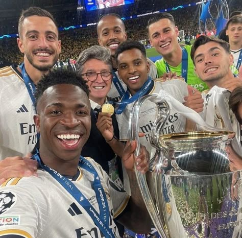 Real Madrid Champions League, Real Madrid Shirt, Real M, Real Madrid Team, Madrid Football, Real Madrid Wallpapers, Madrid Wallpaper, Real Madrid Football, Real Madrid Players