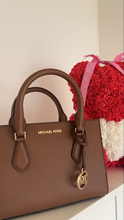 Luxury living , wealth , luxury bag , micheal kors bag , dream life , manifesting, aesthetic, self love Michel Corse Bags, Manifesting Aesthetic, Aesthetic Self Love, Michael Kors Flats, Aesthetic Bags, Luxury Bag, Bags Aesthetic, Bags Designer Fashion, Best Self