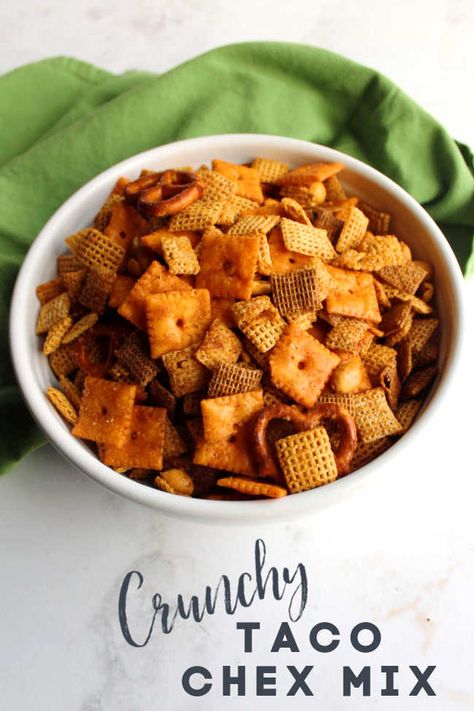 Flavored Chex Mix Recipes, Chex Mix Seasoning, Savory Chex Mix Recipes, Savory Chex, Taco Mix, Spicy Tacos, Cereal Snacks, Chex Mix Recipes, Snack Mix Recipes