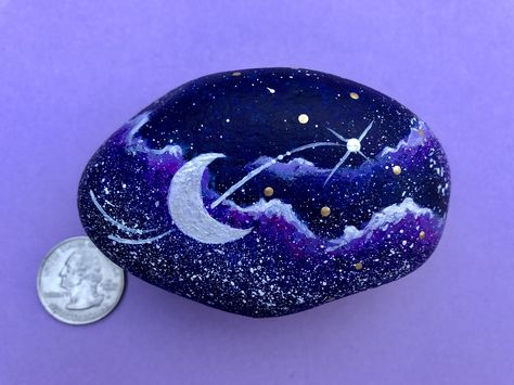 nightscape moon galaxy rock Rock Painting Moon And Stars, Galaxy Painted Rocks, Moon Painted Rocks, Moon Rock Painting, Galaxy Rock Painting, Galaxy Rocks, Moon Galaxy, Garden Rock Art, Night Sky Painting