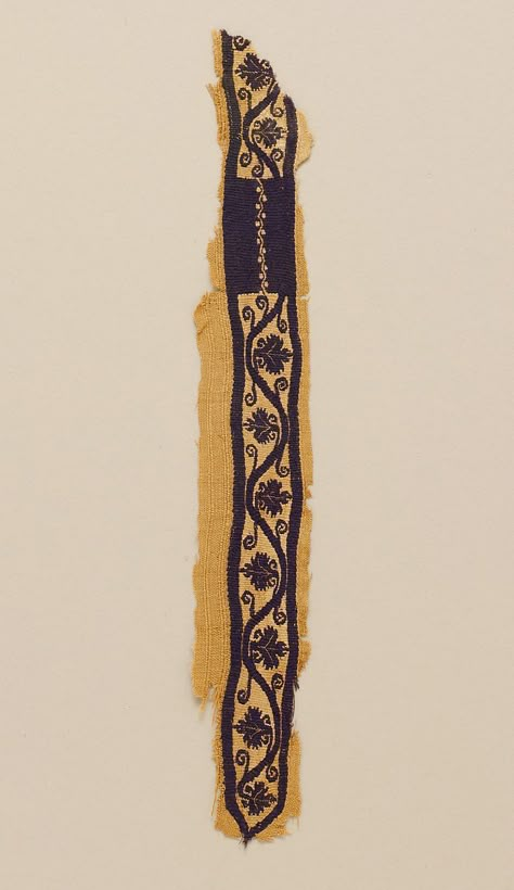 Textile Fragment | Coptic | The Metropolitan Museum of Art Coptic Art Pattern, Byzantine Embroidery, Egyptian Textiles, Egyptian Embroidery, Egyptian Fabric, Roman Antique, Coptic Art, Medieval Embroidery, Weaving Craft