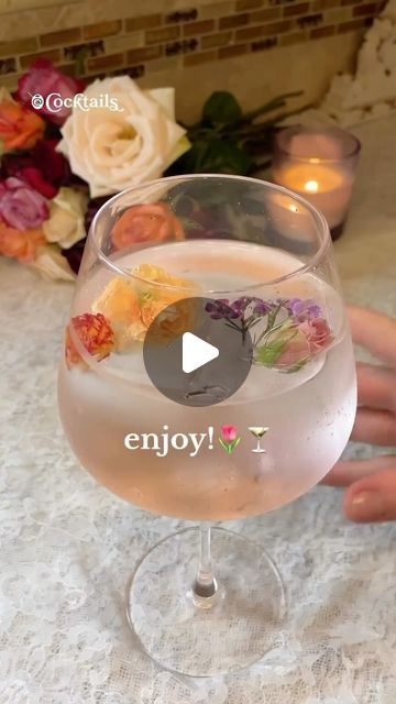 ‎Chef AL keif شيف عالكيف‎ on Instagram: "Elevate your cocktails to be Spring-season-ready with beautiful Flower Ice Cubes!
* Sipping on elegance with a floral touch
Send this to
someone you want to make these with for your next cocktail night!
#flowericecubes #edible

#flowericecubes #edible #edibleflowers #edibleflowericecubes #pretty #aesthetic #spring #gorgeous #elevate #cocktail #glass #drink #idea #fun #festive #cocktailnight #garnish #decoration #drinkdecor" Flower Ice Cubes, Flower Ice, Glass Drink, Pretty Aesthetic, Cocktail Night, Aesthetic Spring, Cocktail Glass, Edible Flowers, Ice Cubes