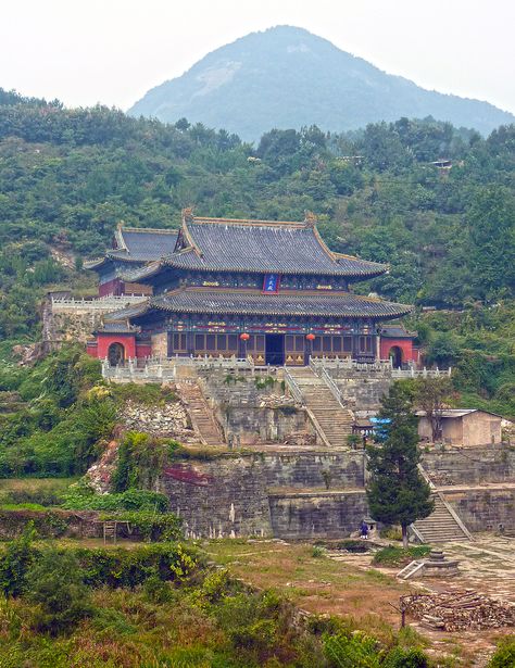 Five Dragon Temple, Wudang Mountains, Hubei, China Wudang Mountain, Hubei China, Taichung City, Chinese Temple, Ancient Chinese Architecture, Visit China, Asian Architecture, Chinese Architecture, Ancient China