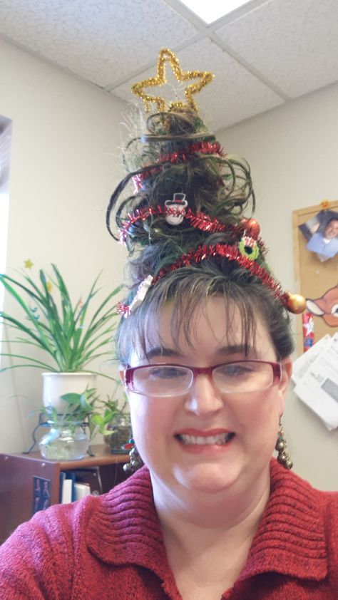 I styled my hair like this for a Christmas party. I used a headband with a styrofoam cone and hairspray to stick it all together. Christmas Fits, Christmas Hair, Ugly Christmas, Christmas Party, Girl Hairstyles, Crochet Earrings, Style Me, Crown Jewelry, Christmas Tree