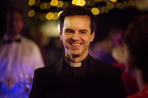 This is Andrew Scott. He’s an Irish actor who’s having a bit of a moment because of a not-so-little show called Fleabag. Andrew Scott Fleabag, Hot Priest Fleabag, Priest Fleabag, The Hot Priest, Tom Ripley, Patricia Highsmith, Sherlock Cast, Kristin Scott Thomas, Watson Sherlock