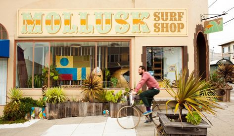 Surf Cafe, Deco Surf, Coffee House Design, Surfing Art, Mollusk Surf, Surf Coffee, Interior Shop, Art Shows, Concert Venue