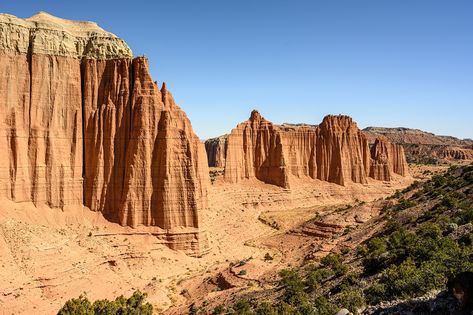 Cathedral Valley in Capitol Reef National Park - Parkcation Cathedral Valley Capitol Reef, Walls Of Jericho, Gothic Cathedrals, Capitol Reef, Capitol Reef National Park, Utah Usa, Utah, National Park, National Parks