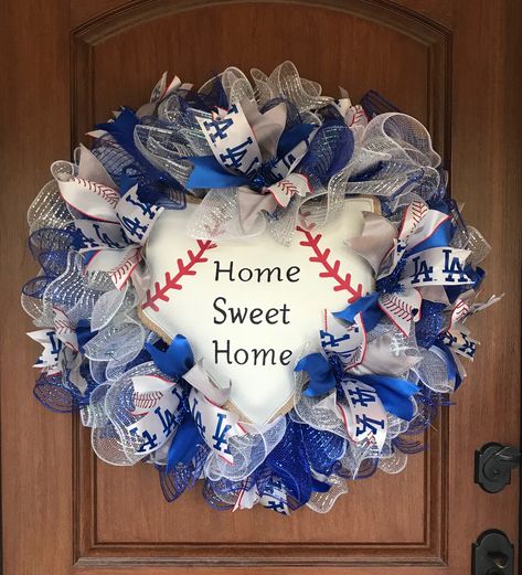 Dodgers Door Hanger, Dodgers Wreath, La Dodgers Wreath, La Dodgers Door Hanger, Dodgers Sign, Baseball Crafts Wreaths & Garlands, California Life, Holiday Wreath, Los Angeles Dodgers