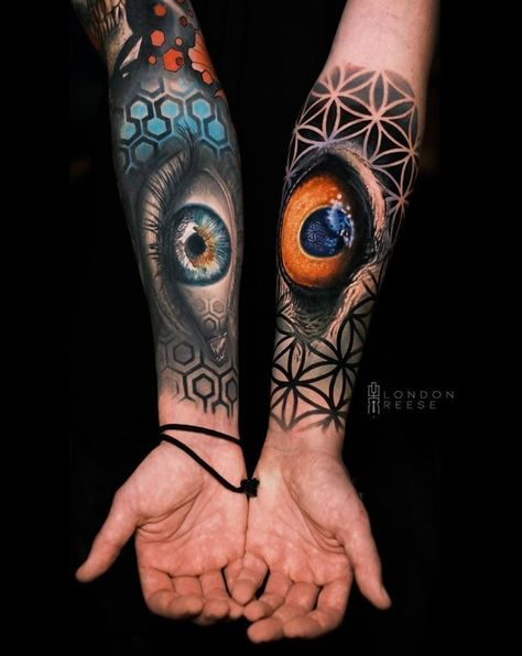 Dragon Eye Tattoo Design, Fire Eyes Tattoo, Dexter Tattoo, Eyeball Tattoos, Realistic Eye Tattoo, Hexagon Tattoo, Eyeball Tattoo, Mandala Hand Tattoos, Animal Sleeve Tattoo