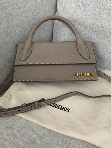 Jacquemus, Jacquemus la chiquita, mini bag, tiny bag, it bag, trending bag, handbag, beige bag, beige, style, style blogger, trendy, trending, fashion, blogger, like to know it