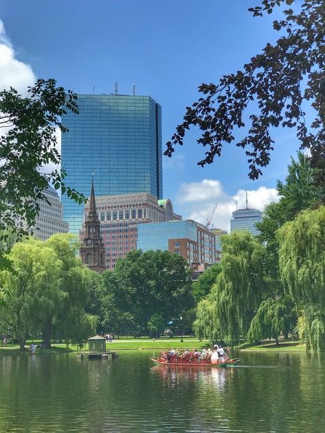 Boston Core Aesthetic, Spring In Boston, Boston Aesthetic Summer, Boston Summer Aesthetic, Summer In Boston, Boston Spring, Boston Life, Summer Boston, Boston Aesthetic