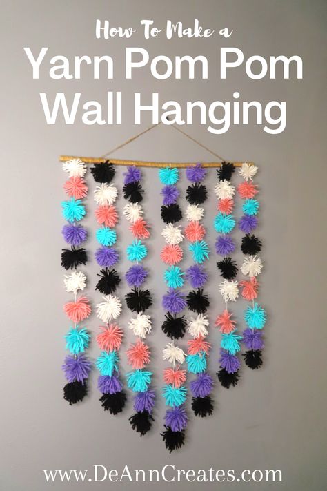 Pom Pom Wall Hanging Diy, Diy Room Decor For Girls Teenagers Easy, Easy Diy Home Decor Cheap Homemade Wall Art Craft Ideas, Pom Pom Crafts For Adults, Diy Girls Room Decor, Holiday Yarn Crafts, Yarn Crafts For Adults, Diy Room Decor For Girls Teenagers, Pom Pom Wall Hanging