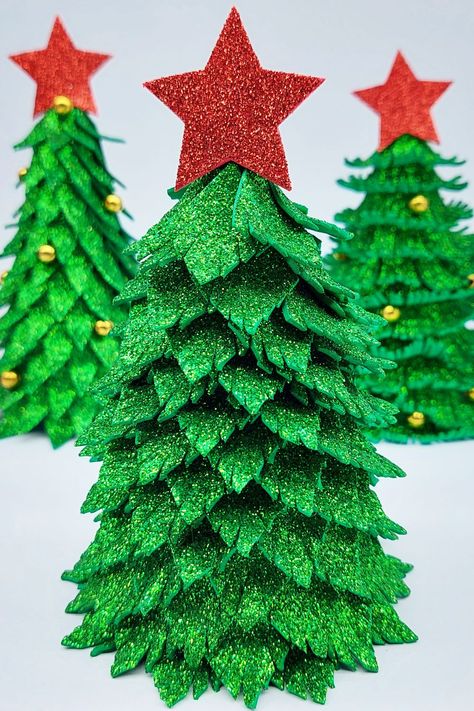 Christmas Decorations 2022, Handmade Kids Gifts, Christmas Tree Making, Foam Christmas Ornaments, Amazing Christmas Trees, Christmas Tree Decor Ideas, Foam Paper, Tree Decor Ideas, Miniature Christmas Trees