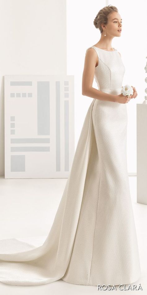 rosa clara 2017 bridal sleeveless bateau neckline simple clean elegant sheath wedding dress open low back chapel train (navas) fv -- Rosa Clará 2017 Bridal Collection Dress Simple Elegant, Rosa Clara Wedding Dresses, Column Wedding Dress, White Wedding Dress, Trendy Wedding Dresses, Modern Wedding Dress, New Wedding Dresses, Elegant Designs, Best Wedding Dresses